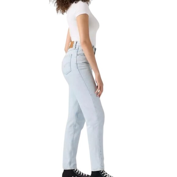 Levi's 80s Mom Jeans Don't Be Frayed Wash - Picture 10 of 14